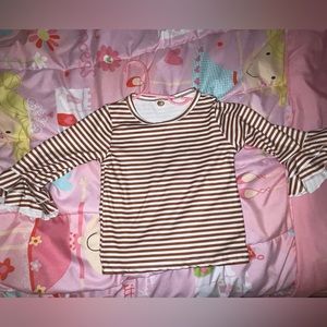Toddler girls blouse size 2T ruffle sleeves